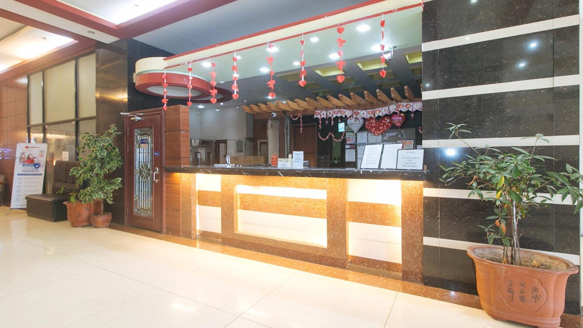 Reddoorz At Winter Hotel Araneta Quezon City Exterior photo