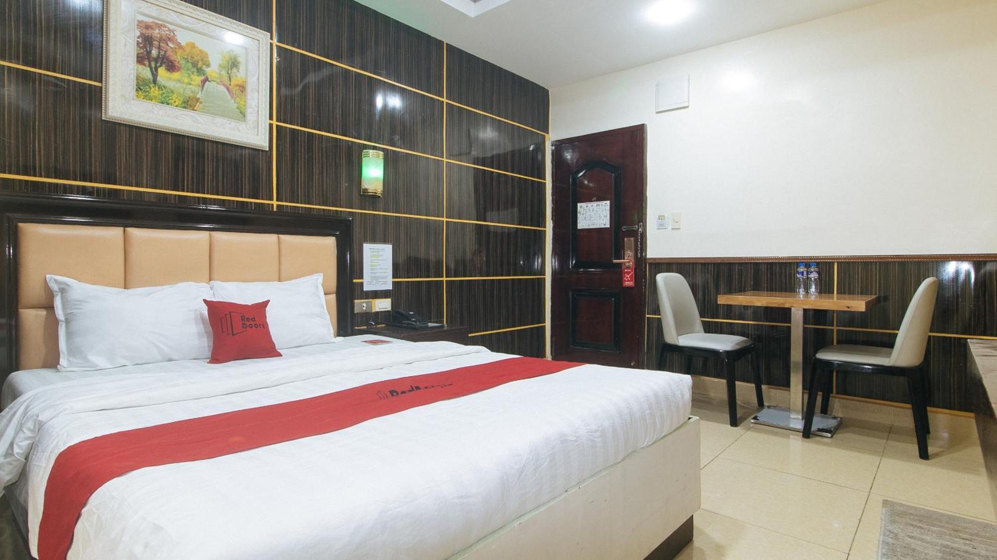 Reddoorz At Winter Hotel Araneta Quezon City Exterior photo
